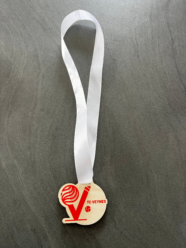 medaille en bois tennis tc veynes 