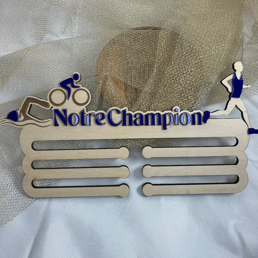 porte medaille triathlon champion